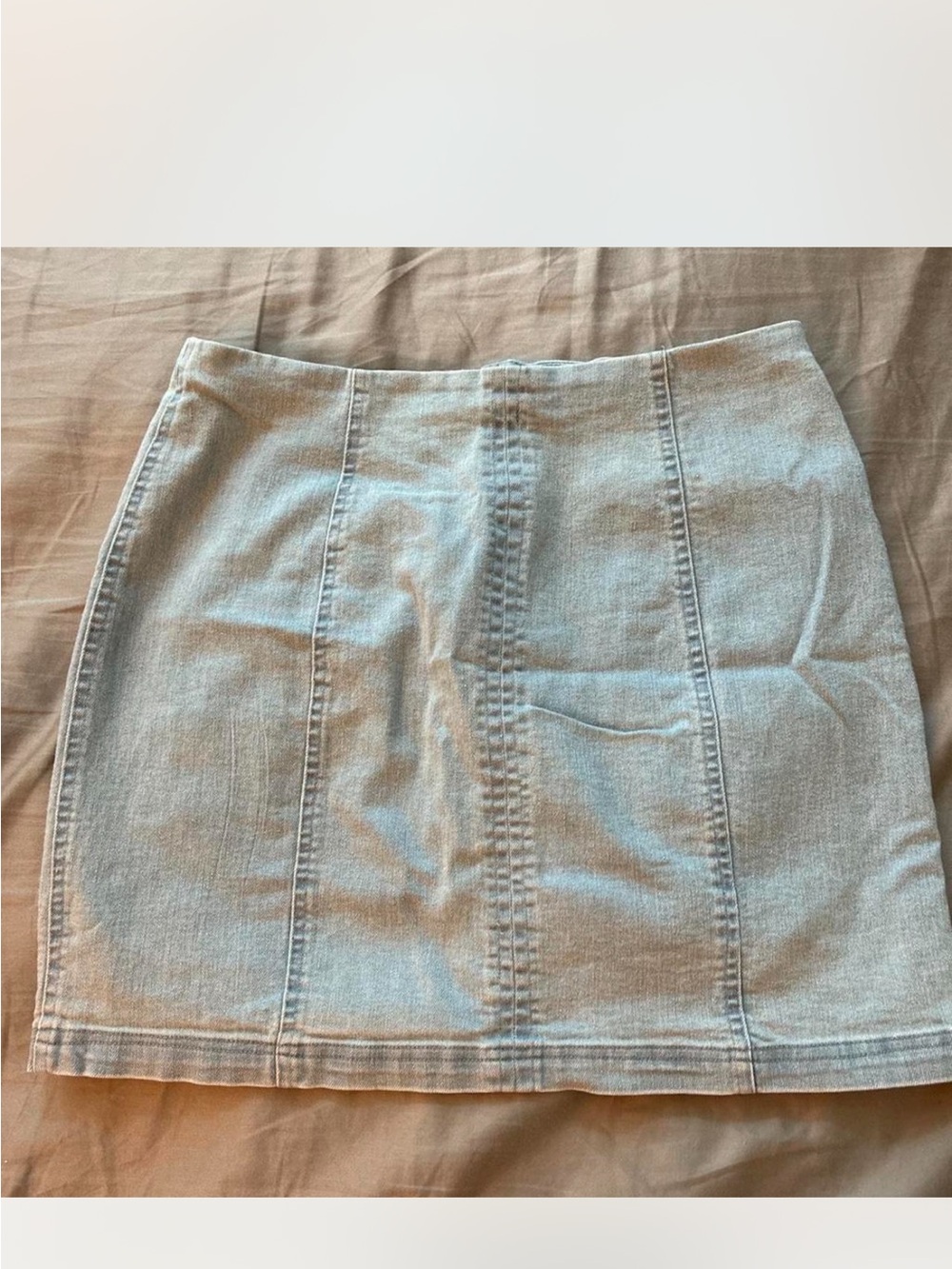 Women’s medium Altar’d state Light Wash Denim Mini Skirt - Casual Women’s Skirt